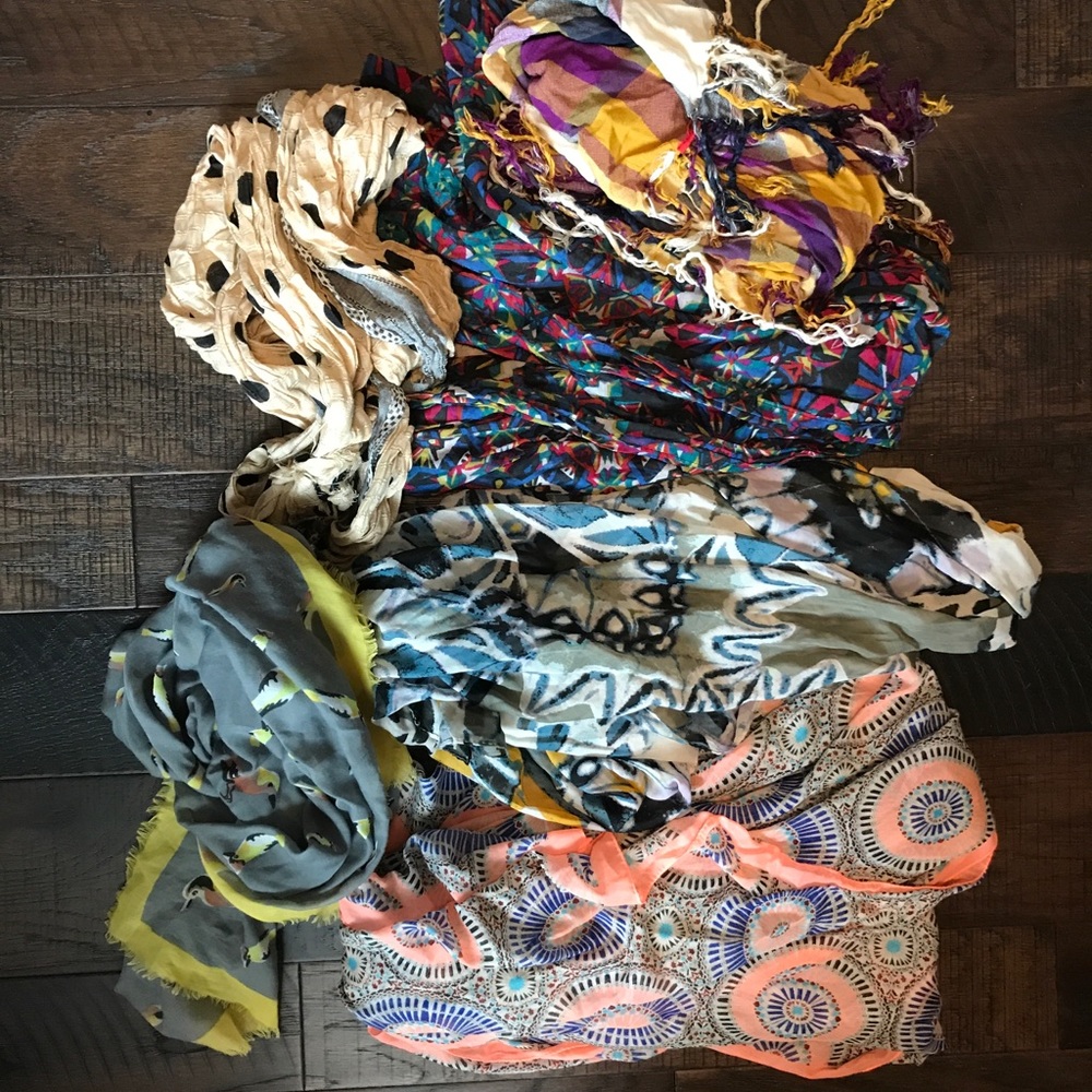 Bundle of 6 scarves (H&M, gap, loft)